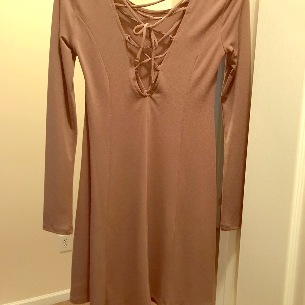 Gorgeous nude dress!